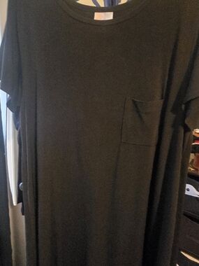 LuLaRoe Black Short Sleeve Dress